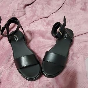 BRAND NEW platform sandals